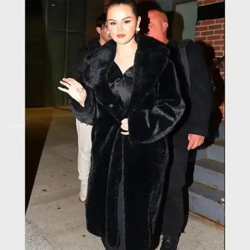 Rare Beauty Event 2023 Selena Gomez Black Faux Coat